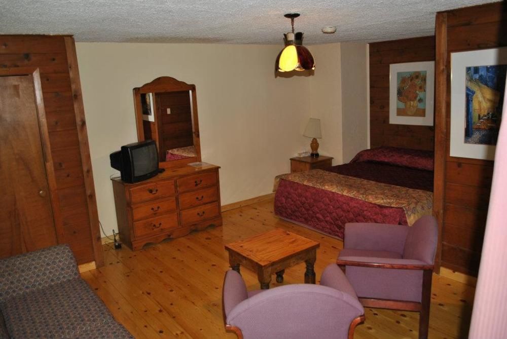 Auberge Alpine Inn Sainte-Adèle Kültér fotó
